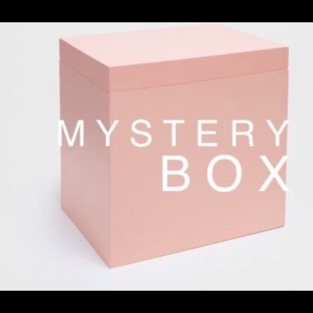 MYSTERY EXPRESS BUNDLE